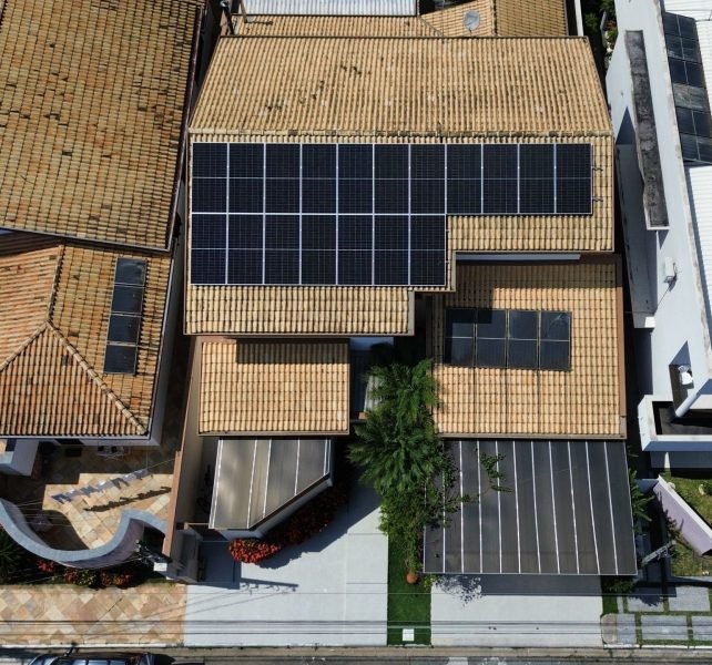 Sistema fotovoltaico de 10,4 kWp em Projeto residencial