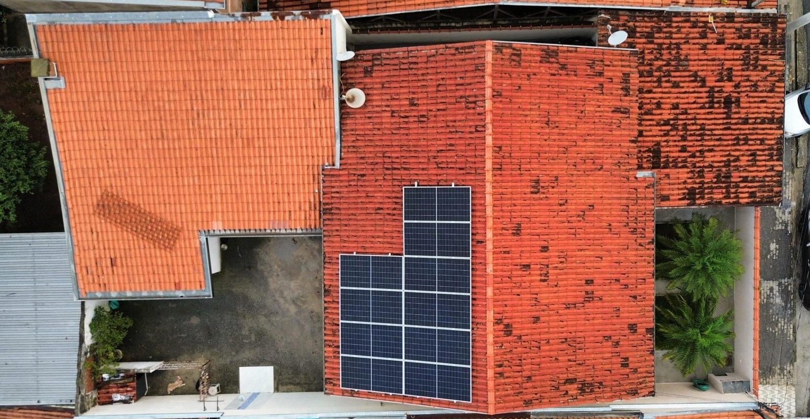 Sistema fotovoltaico de 6 kWp em Taubaté · SP